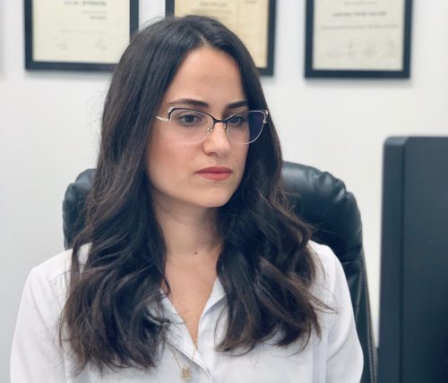 מיכל ברששת. ייעוץ משפטי